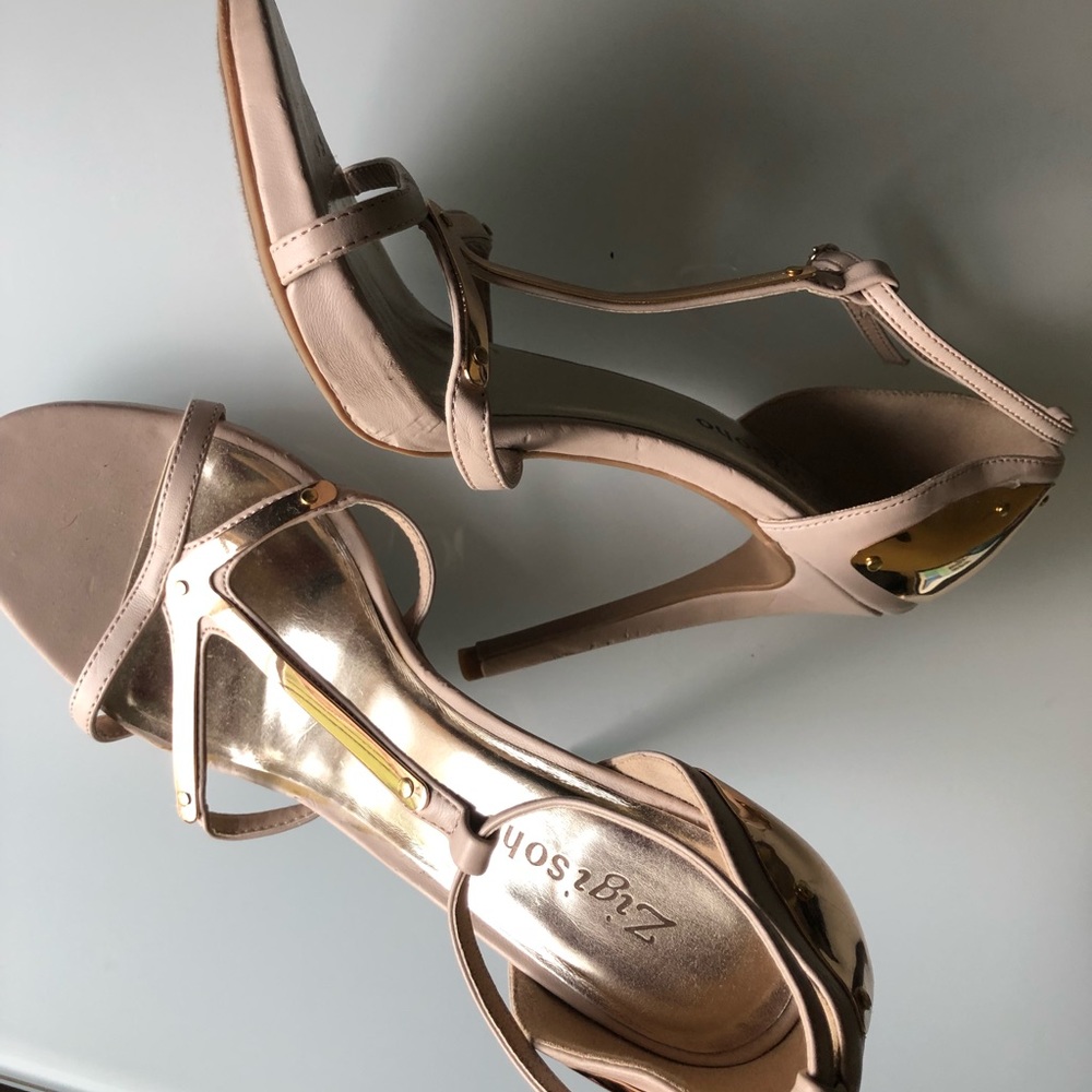 Sigo Soho Cream & Gold Sexy Heels - Picture 1 of 4